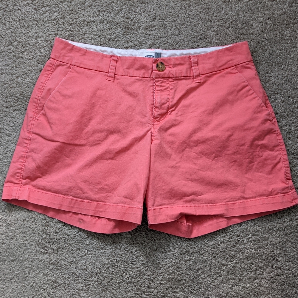 GUC Old Navy Salmon Chino Shorts, size 2